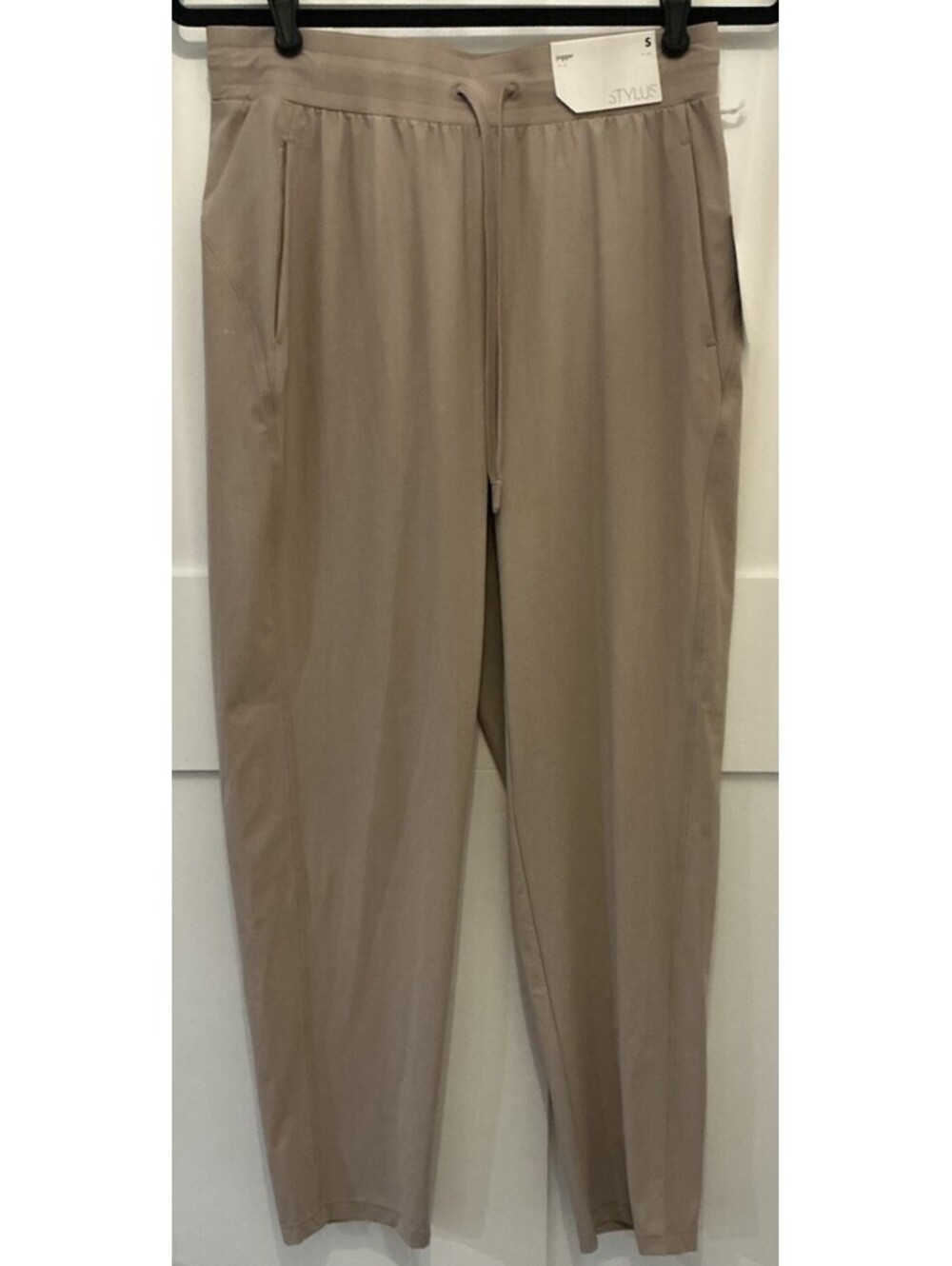 Stylus JcPenney High Rise Jogger Travel Pants Beige Sz S NWT